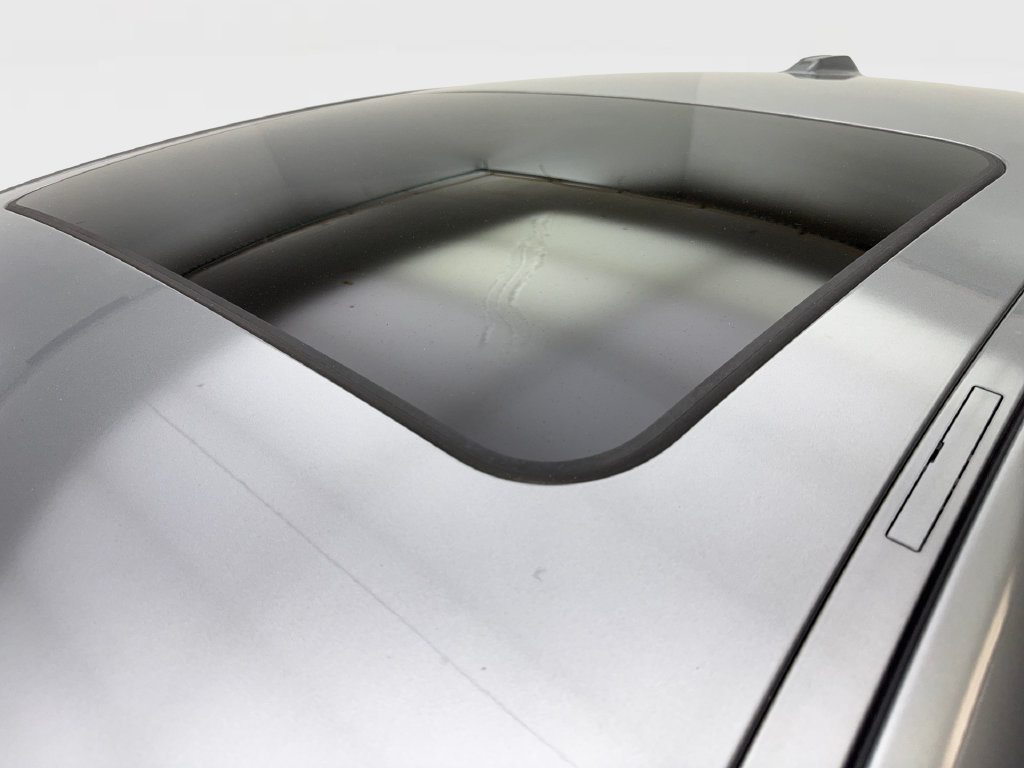 Used 2025 BMW i4 eDrive40 w/ Premium Package RWD image 27