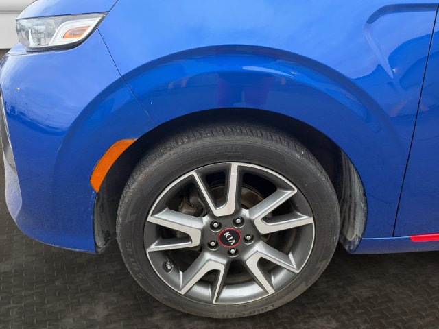 Certified 2021 Kia Soul GT-Line FWD image 11