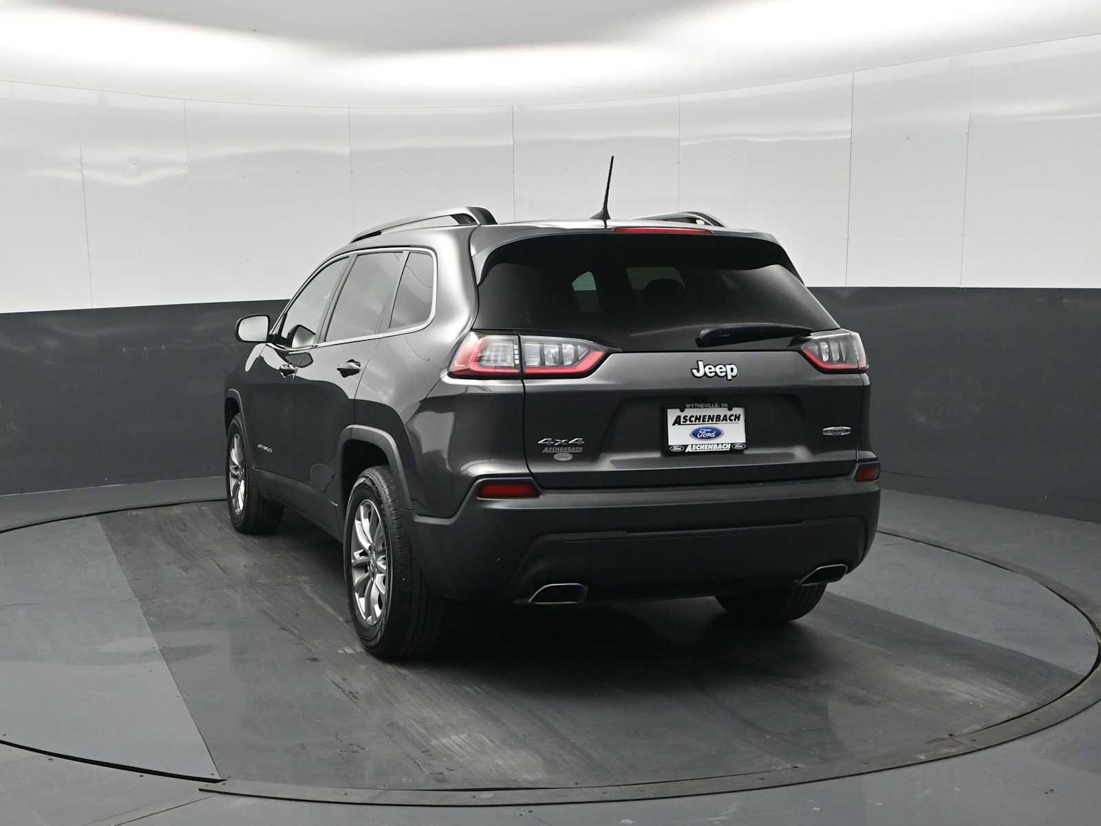 Used 2022 Jeep Cherokee Latitude Lux w/ Sun & Sound Group image 7