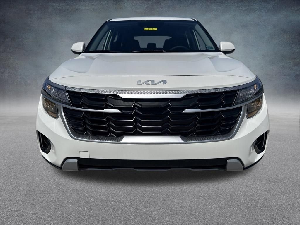 New 2026 Kia Seltos LX AWD/4WD image 17
