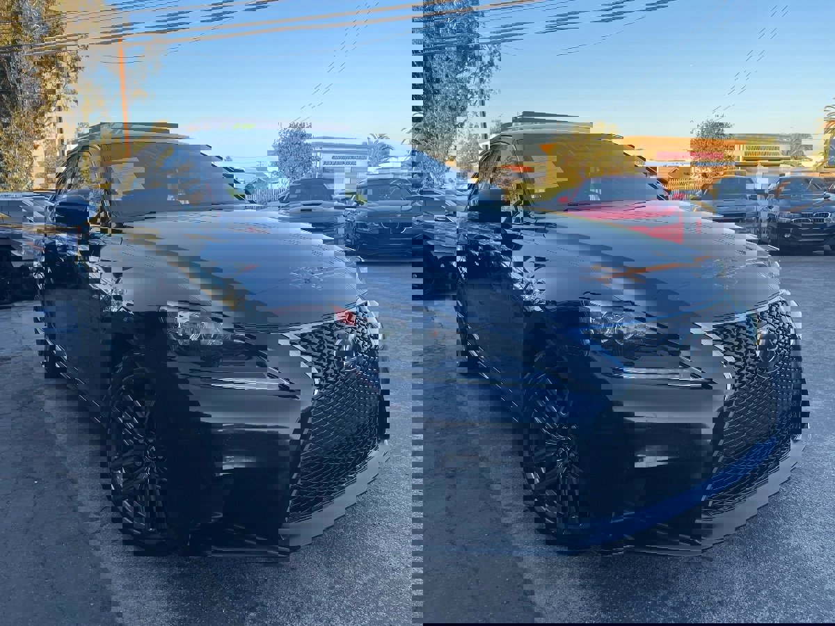 Used 2016 Lexus IS 200t image 3