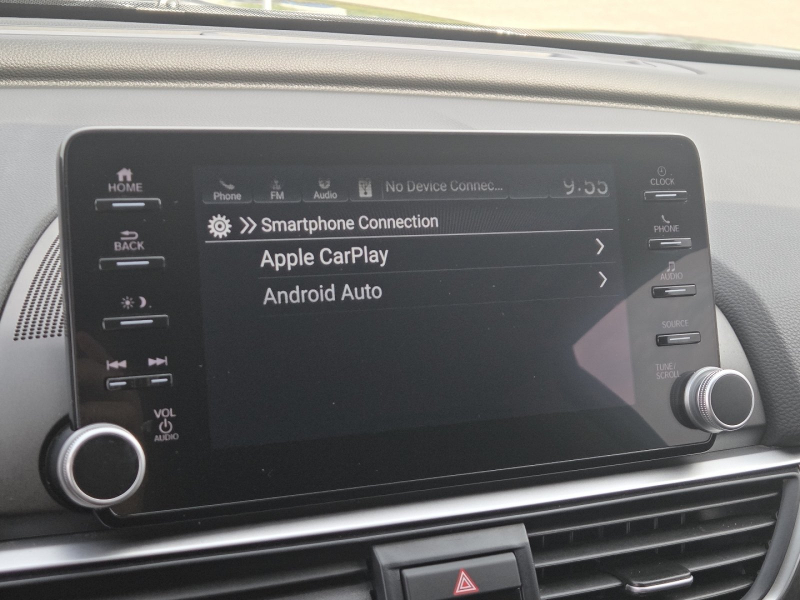 Used 2021 Honda Accord LX image 3