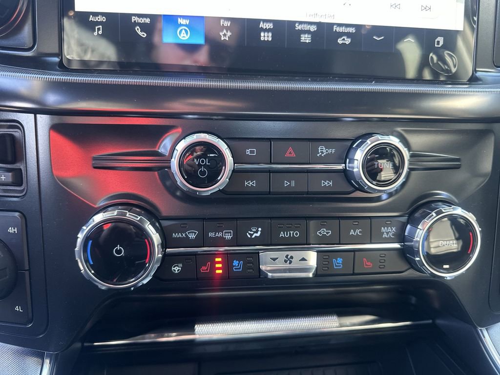 New 2026 Ford F150 Platinum w/ Equipment Group 700A Standard image 25