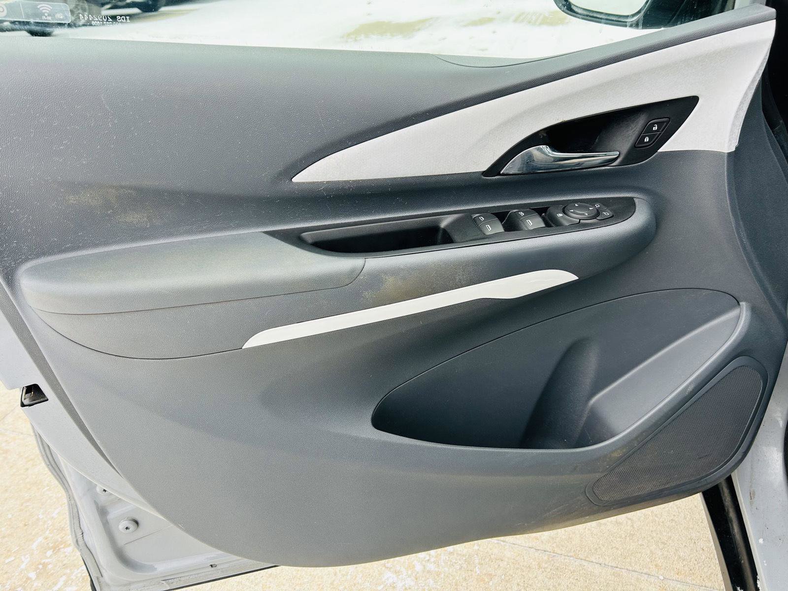 Used 2019 Chevrolet Bolt LT image 8