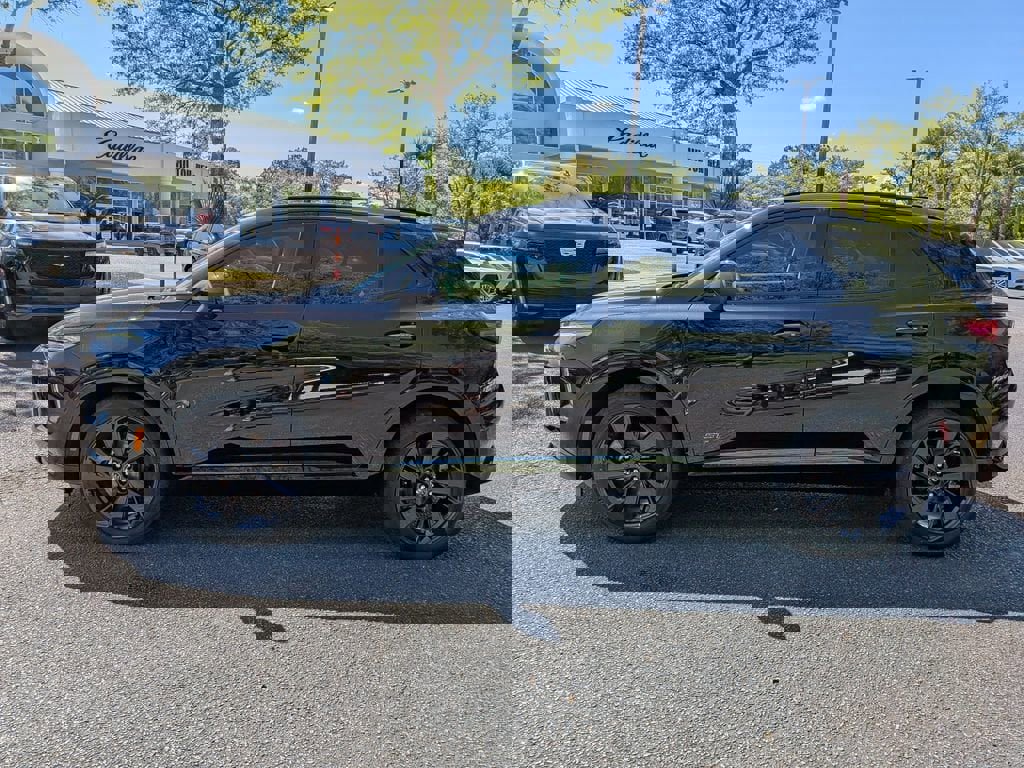 New 2026 Buick Envision Sport Touring image 7