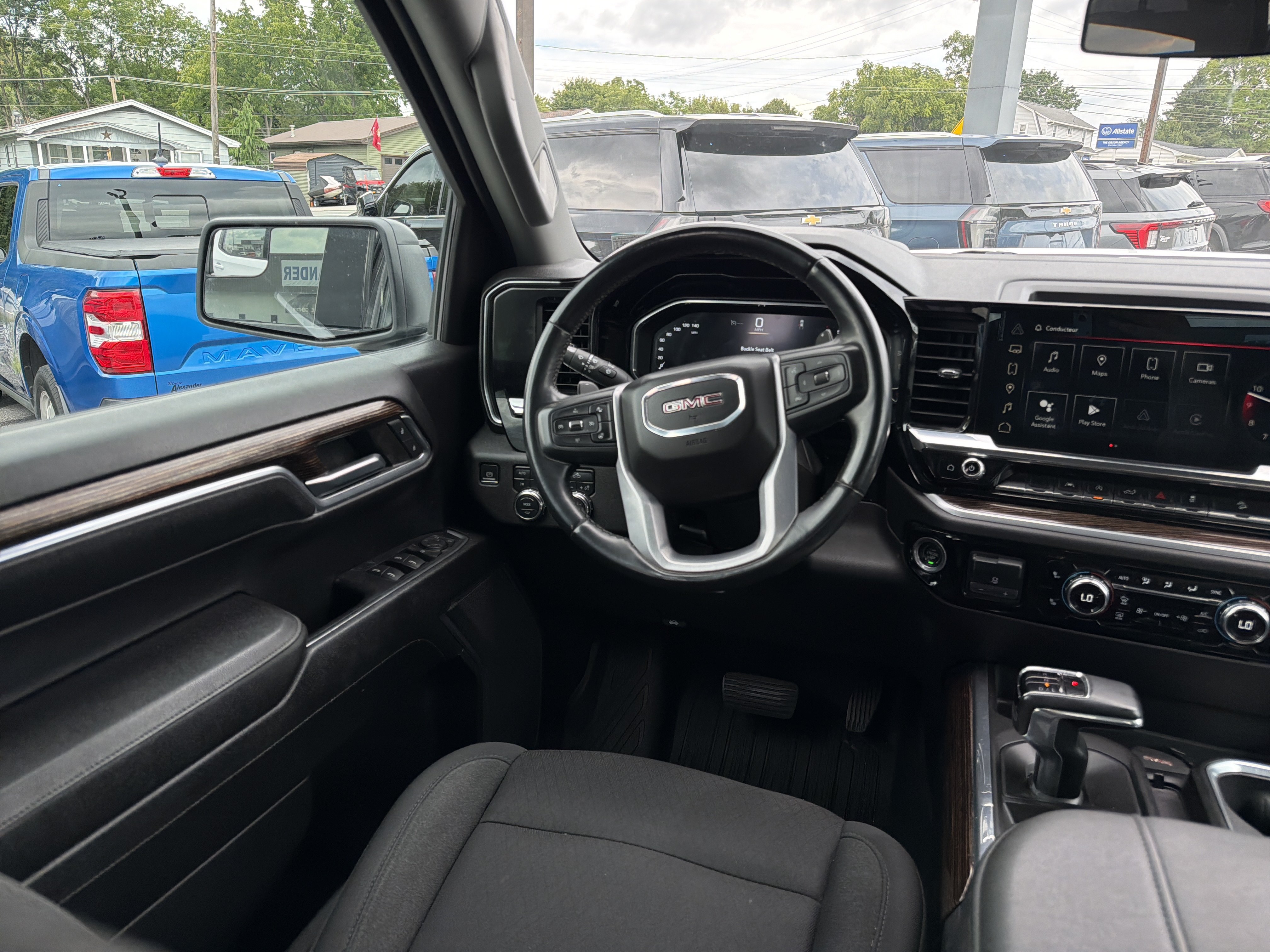 Used 2023 GMC Sierra 1500 Elevation w/ X31 Off-Road Package AWD/4WD image 16