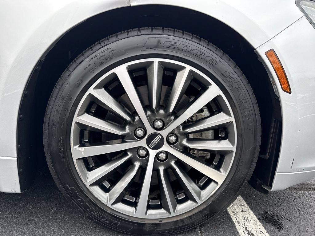 Used 2017 Lincoln MKZ Select FWD image 9