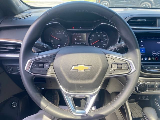 Used 2023 Chevrolet TrailBlazer ACTIV w/ Sun and Liftgate Package AWD/4WD image 10
