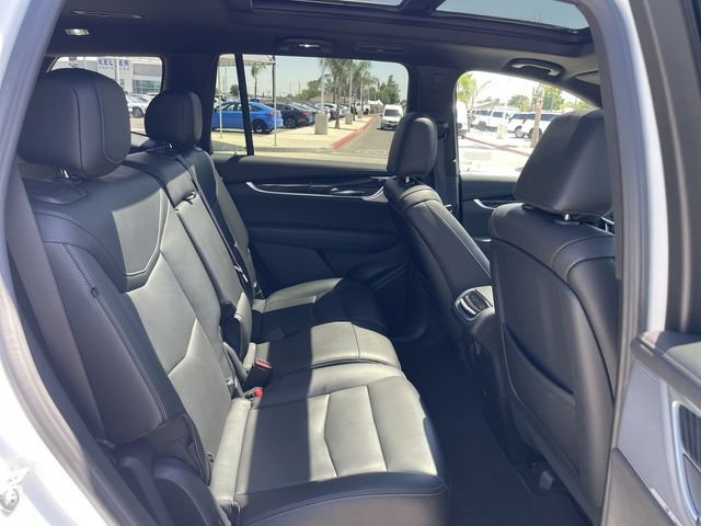 Used 2024 Cadillac XT6 Premium Luxury w/ Technology Package AWD/4WD image 28