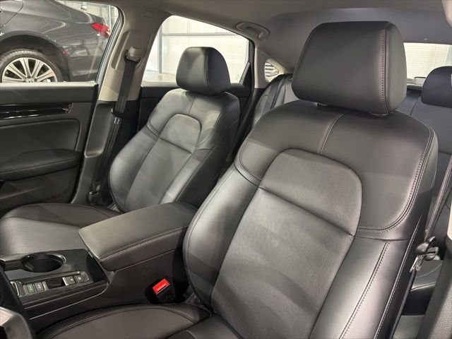Used 2023 Honda Civic EX-L image 9