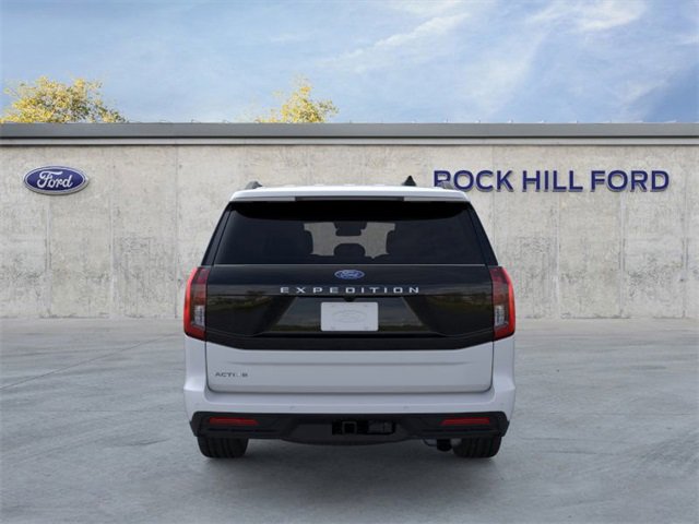 New 2026 Ford Expedition Active image 7