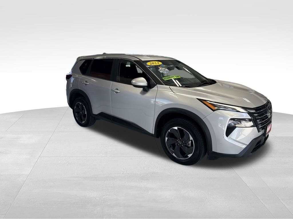 Used 2024 Nissan Rogue SV AWD/4WD image 11