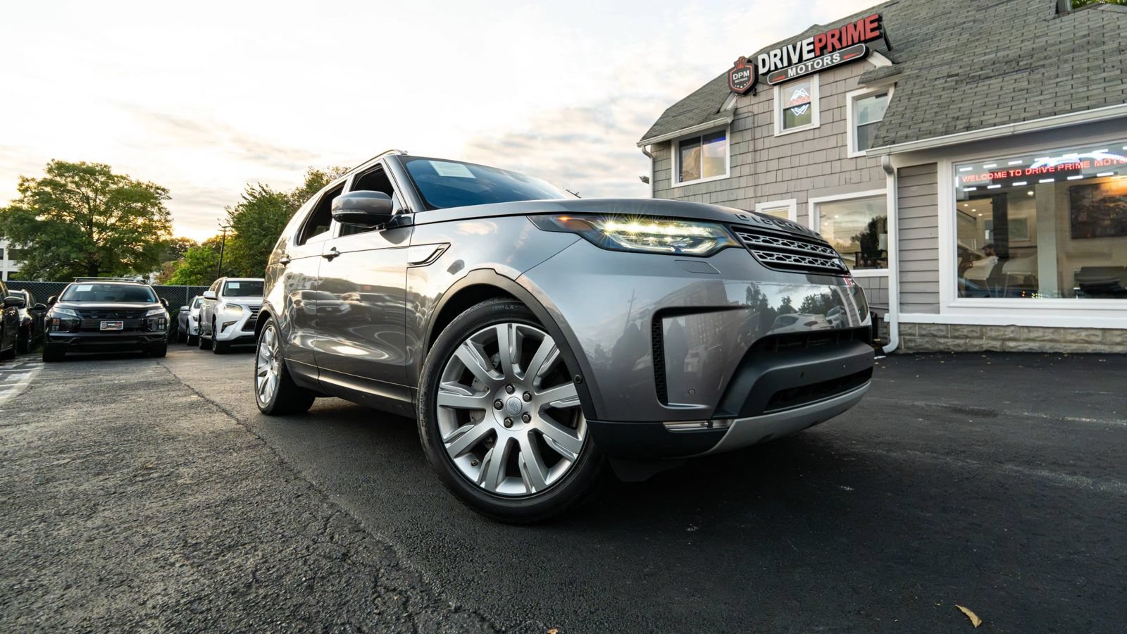Used 2020 Land Rover Discovery HSE