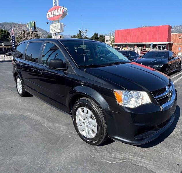 Used 2016 Dodge Grand Caravan SE w/ Quick Order Package 29E SE