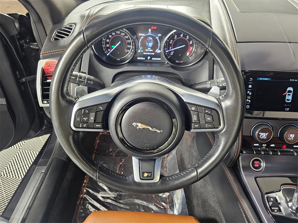 Used 2018 Jaguar F-TYPE R image 20