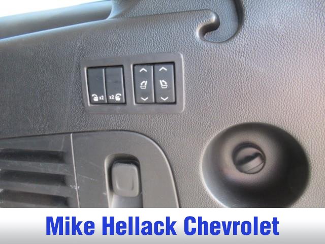 Used 2019 Chevrolet Suburban LT AWD/4WD image 25