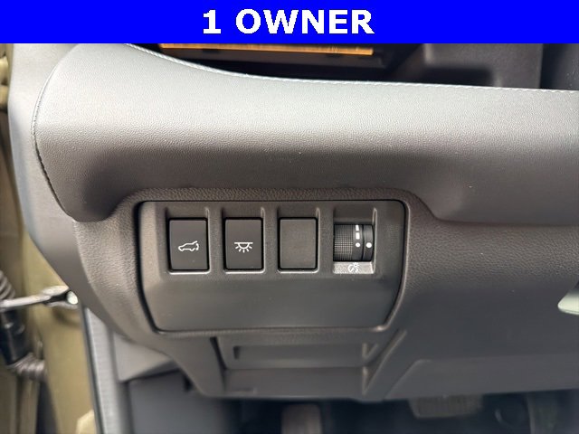 Used 2023 Subaru Ascent Touring image 45