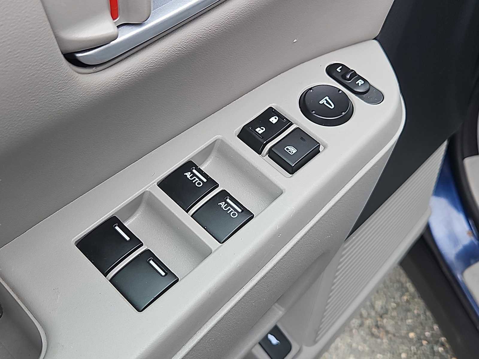 Used 2015 Honda Pilot EX-L image 31