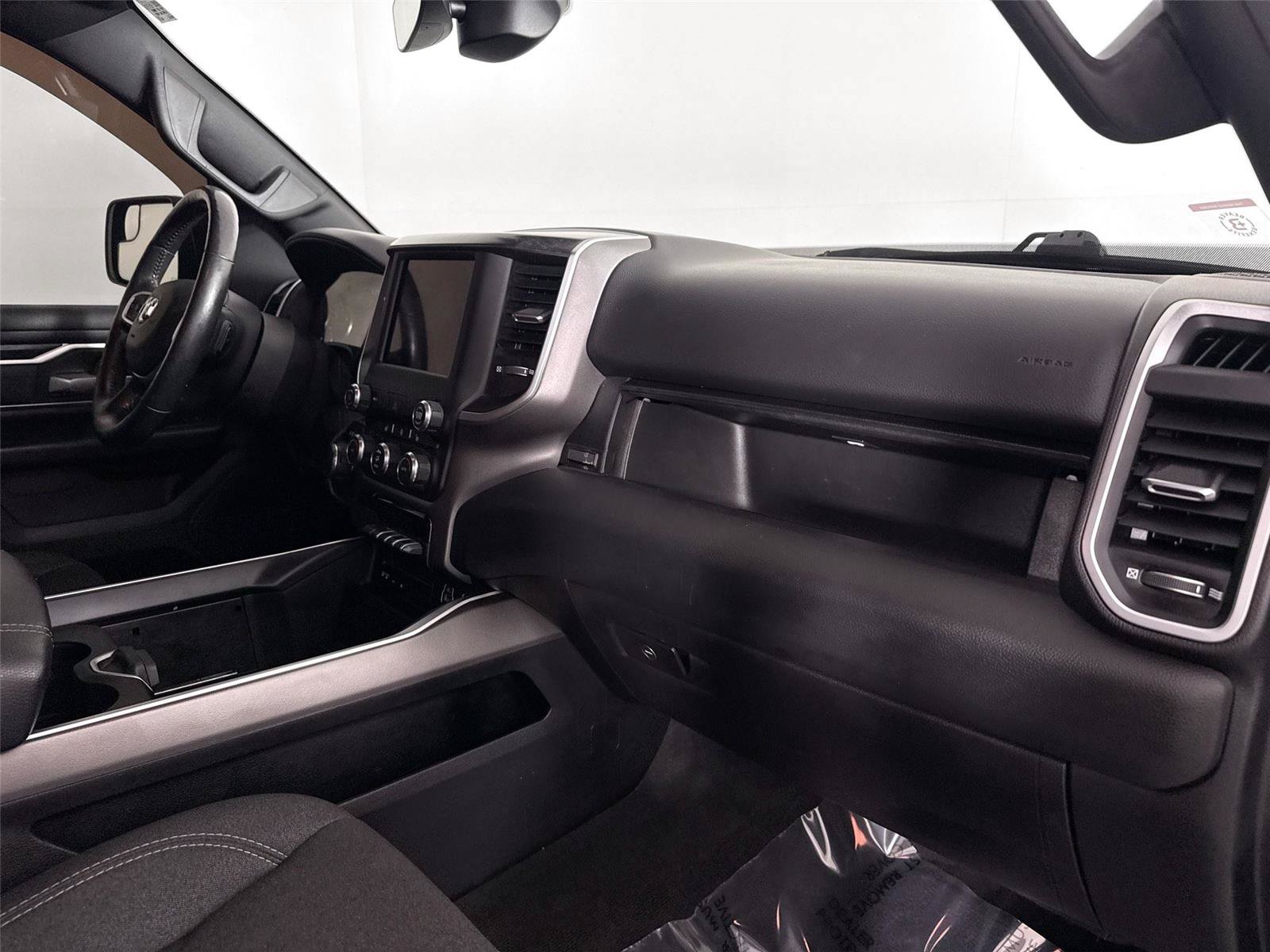 Used 2019 RAM 1500 Big Horn AWD/4WD image 40