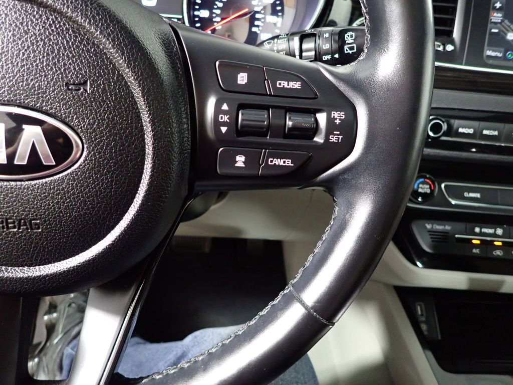 Used 2021 Kia Sedona SX FWD image 31