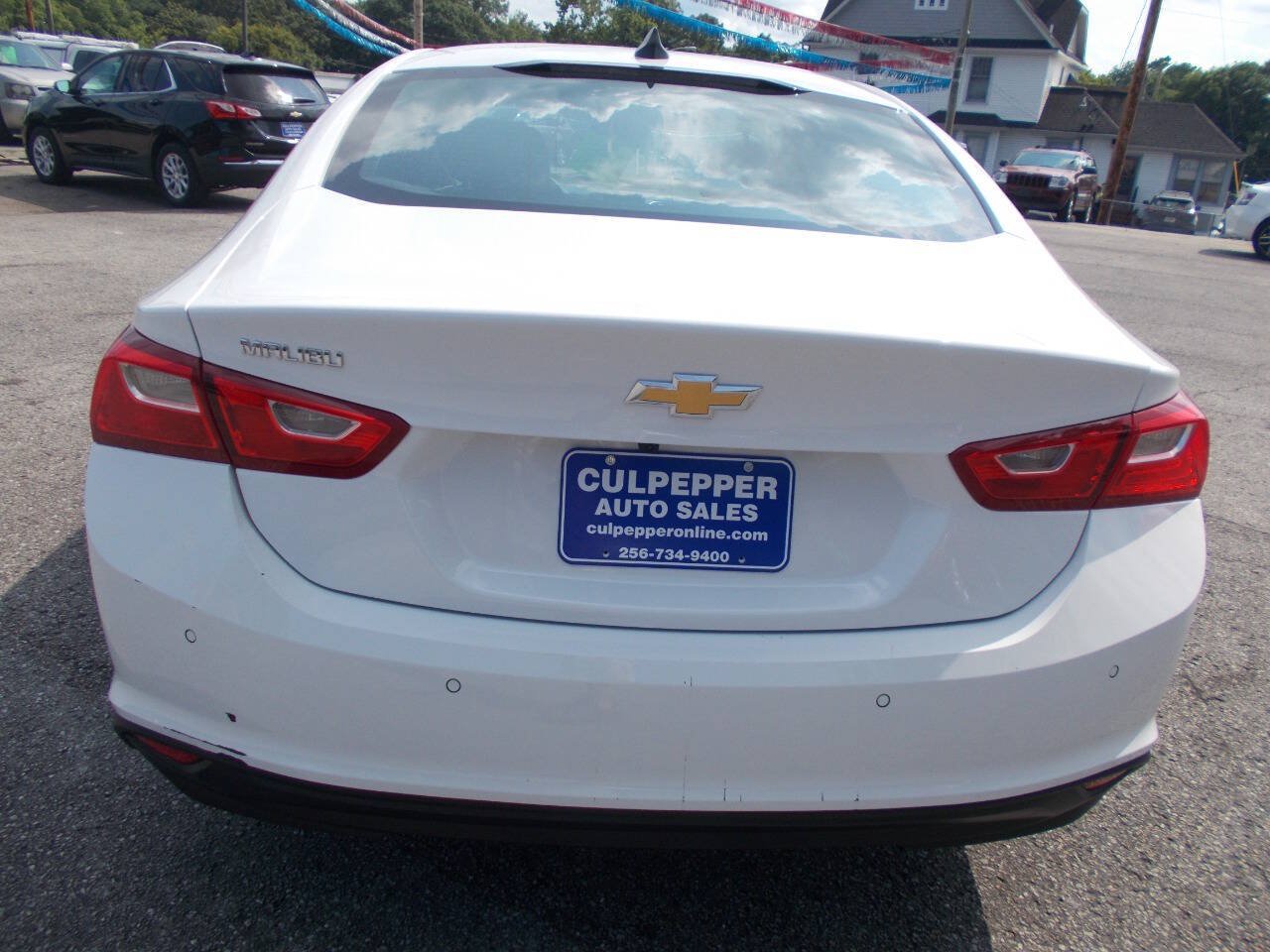 Used 2022 Chevrolet Malibu LS w/ Driver Confidence Package II FWD image 4