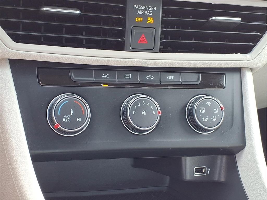 Used 2019 Volkswagen Jetta S image 14
