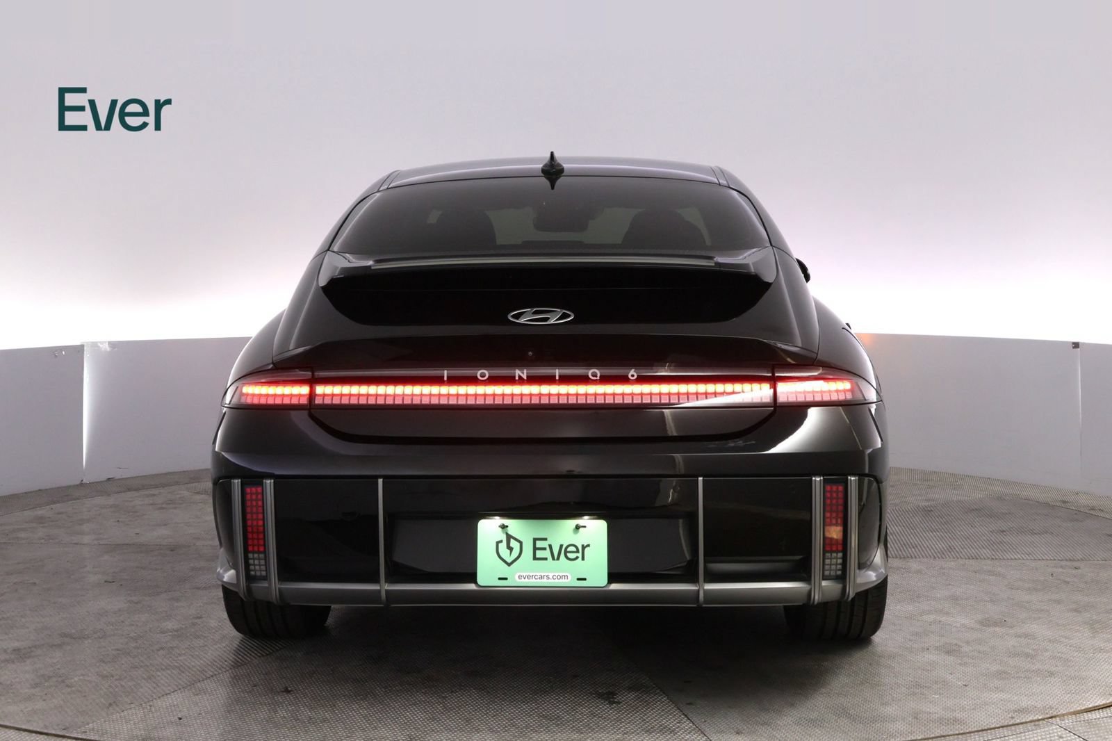 Used 2023 Hyundai Ioniq 6 Limited RWD image 15