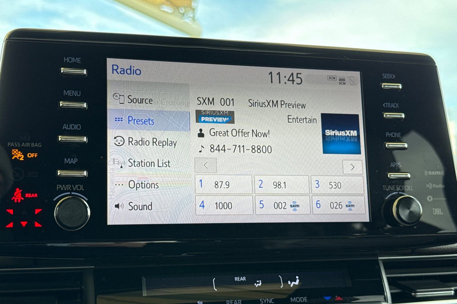Certified 2021 Toyota Sienna Platinum image 21