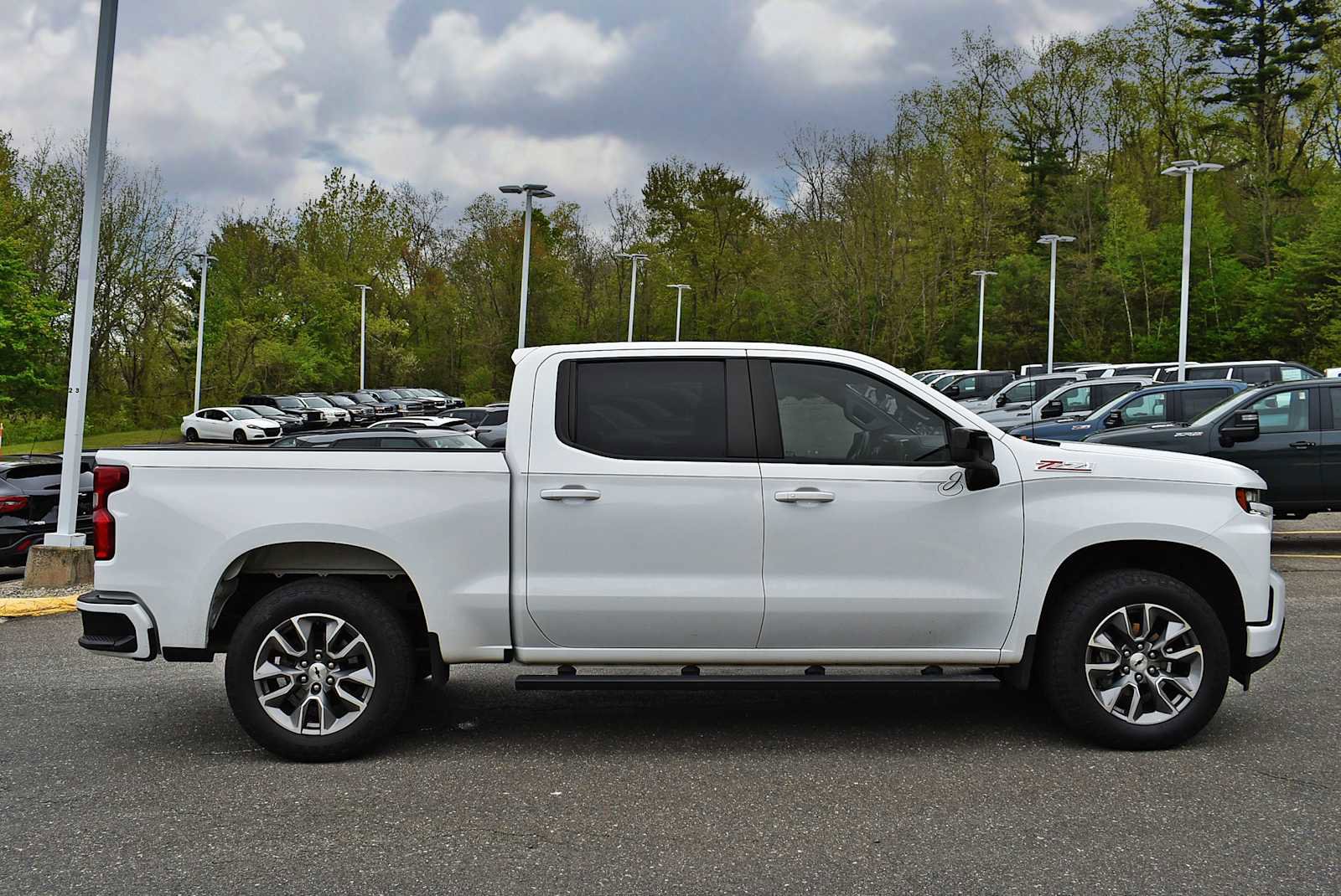 Used 2021 Chevrolet Silverado 1500 RST w/ Z71 Off-Road Package AWD/4WD image 6
