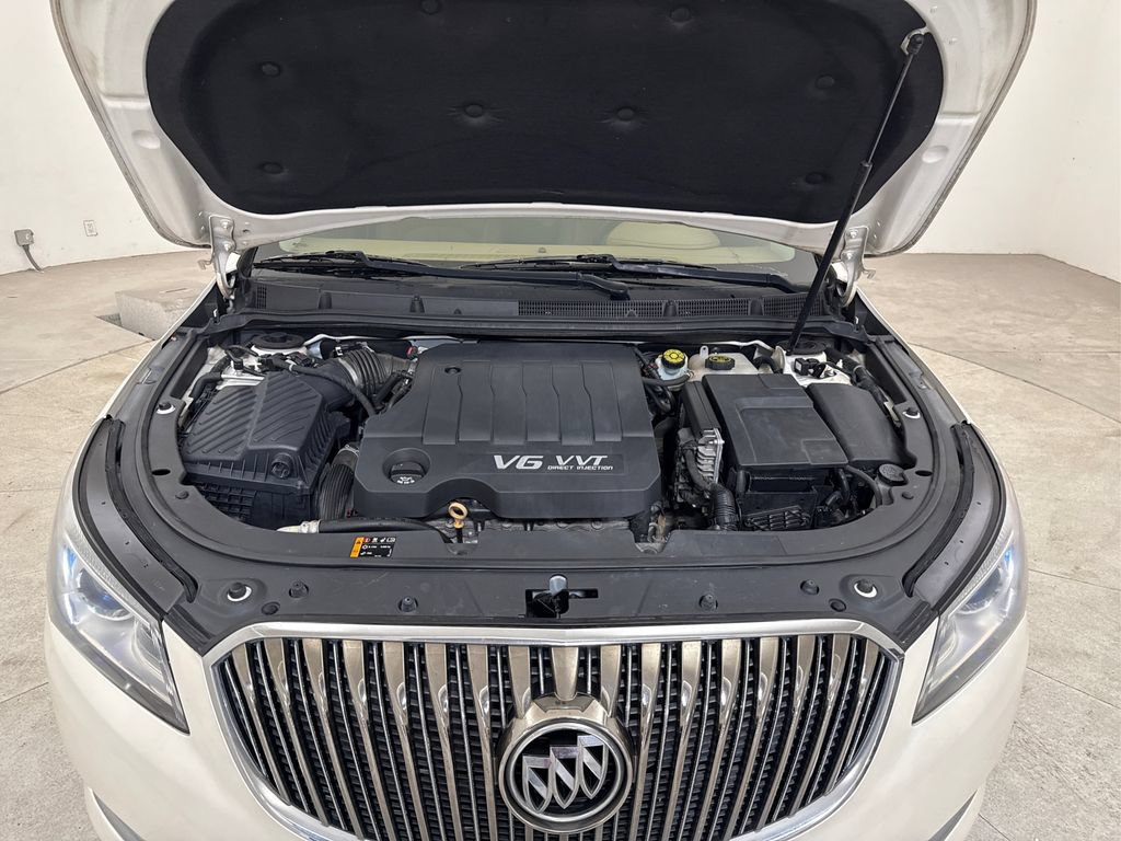 Used 2014 Buick LaCrosse Premium FWD image 18