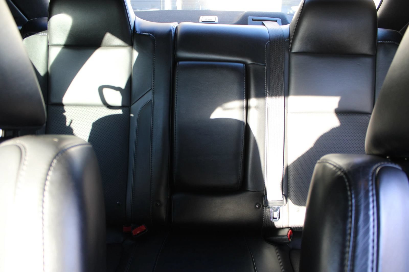 Used 2016 Dodge Challenger R/T Plus RWD image 26