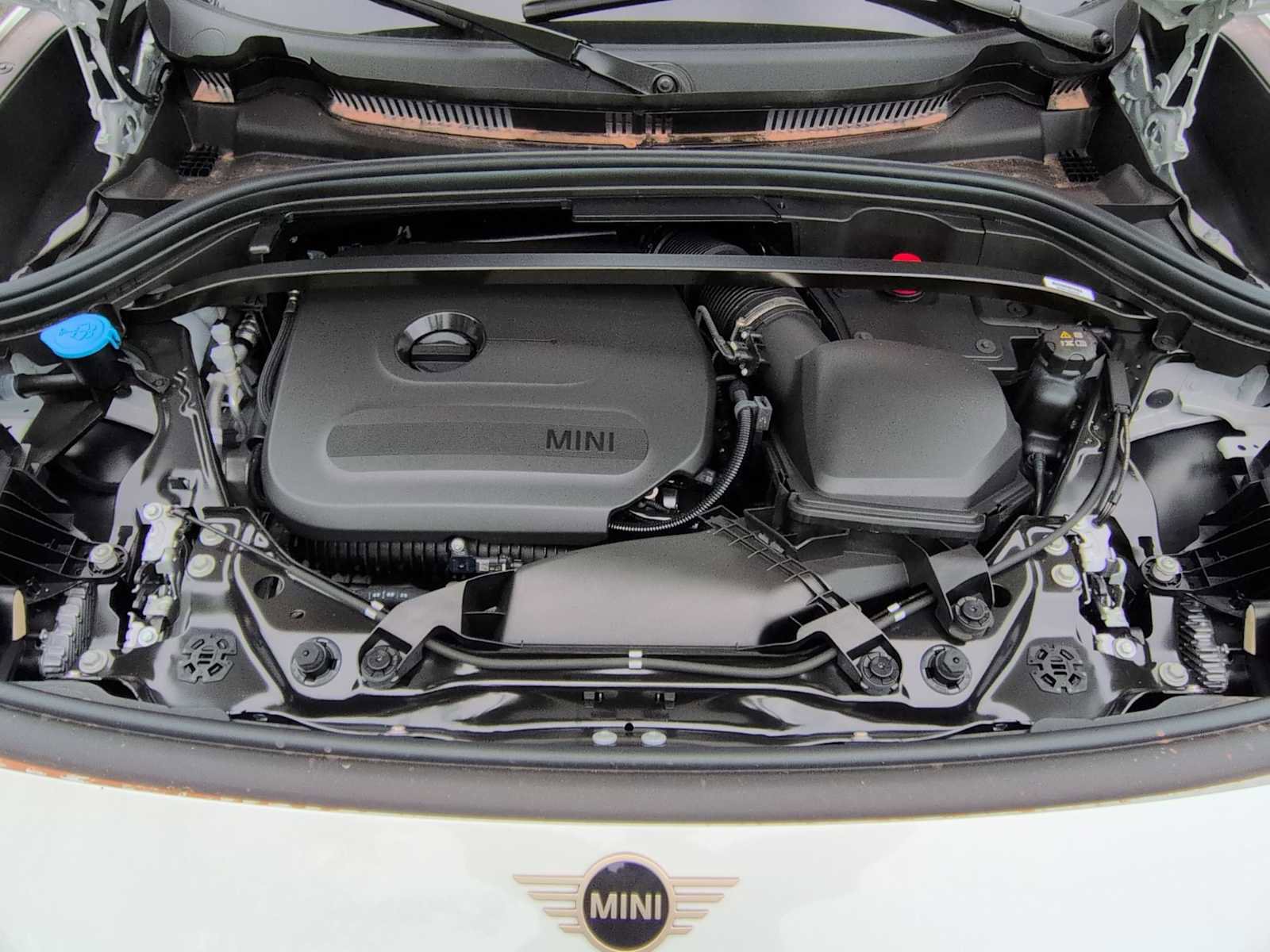 New 2025 MINI Cooper Countryman S w/ Comfort Package Max image 15