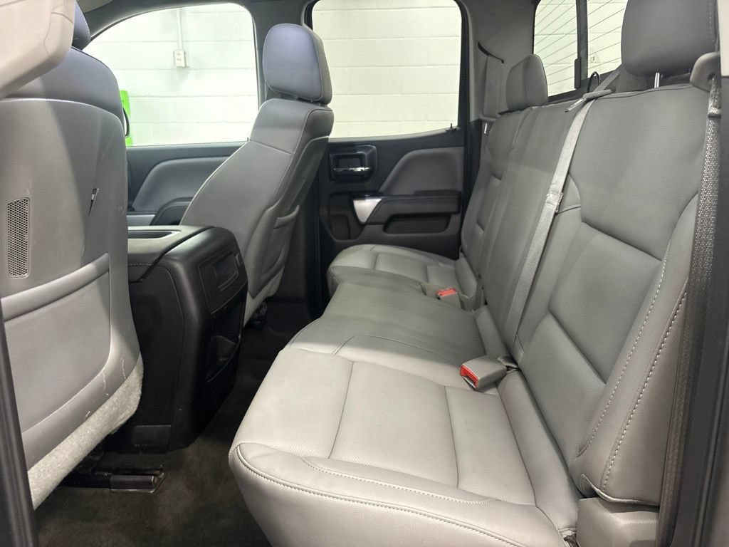 Used 2015 Chevrolet Silverado 1500 LTZ Z71 w/ LTZ Plus Package AWD/4WD image 17