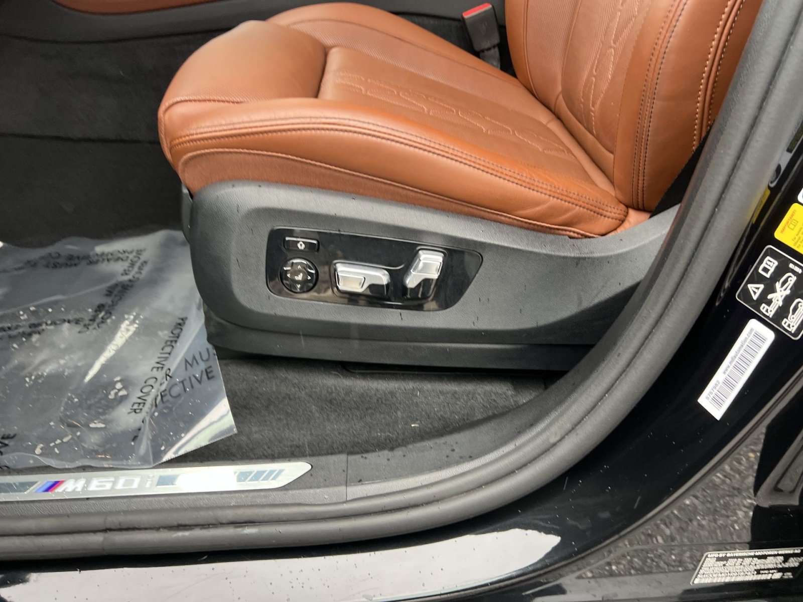 Used 2024 BMW X7 M60i w/ Executive Package AWD/4WD image 14