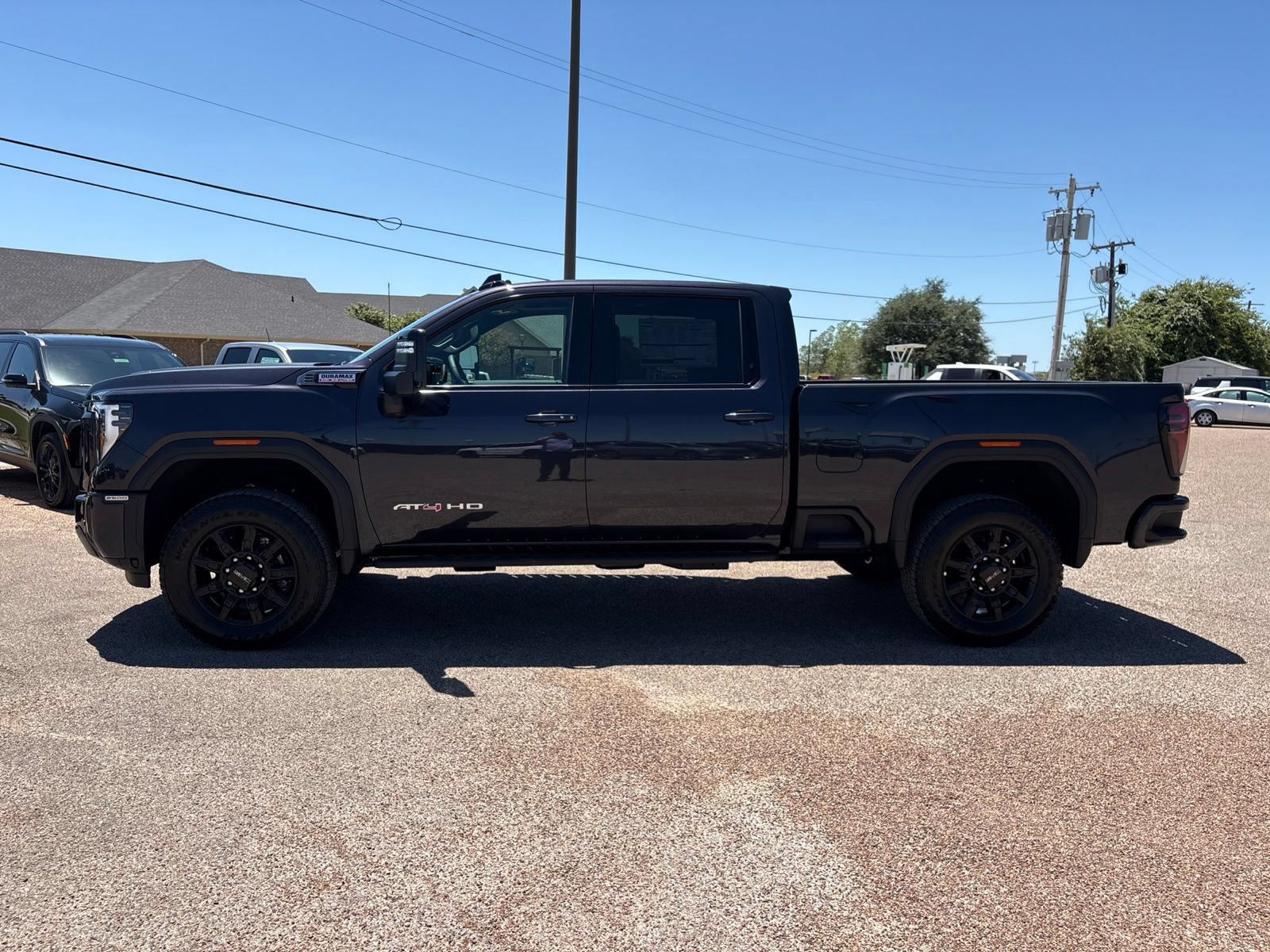 New 2026 GMC Sierra 2500 AT4 w/ AT4 Premium Plus Package AWD/4WD video 2