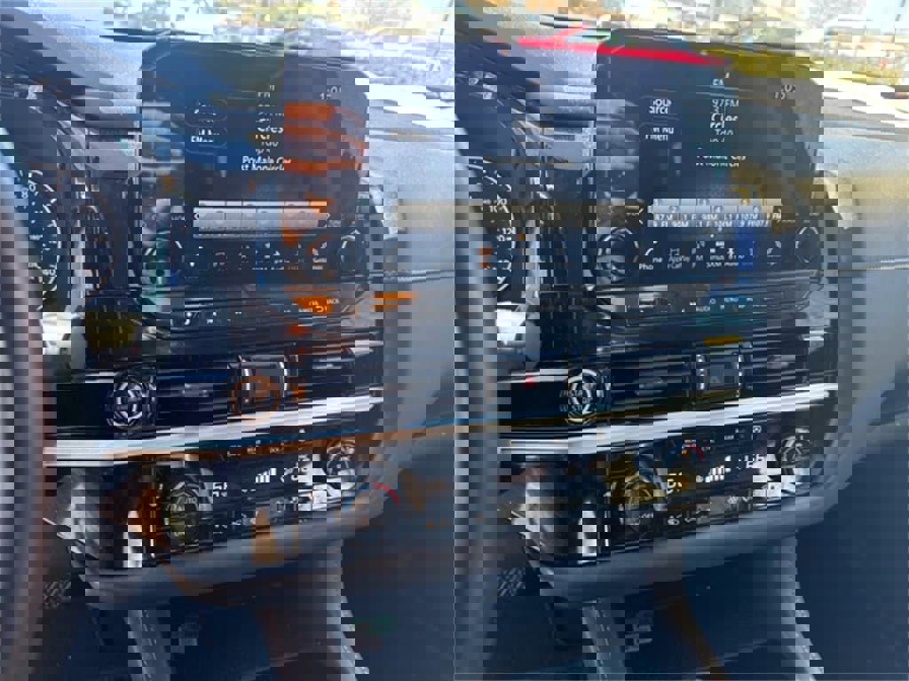 Used 2022 Nissan Pathfinder SL image 11