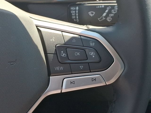 Certified 2026 Volkswagen Taos SE AWD/4WD image 22