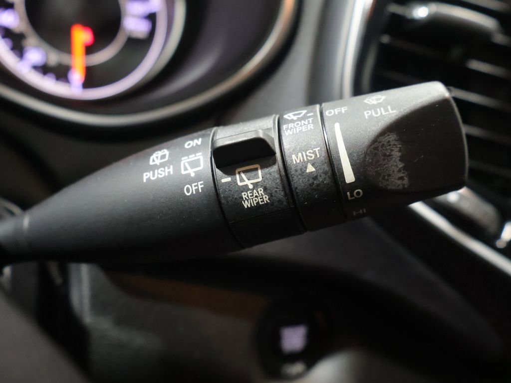 Used 2019 Jeep Cherokee Limited AWD/4WD image 41
