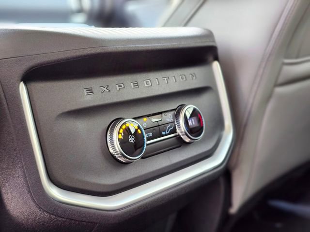 New 2026 Ford Expedition Max Active image 17