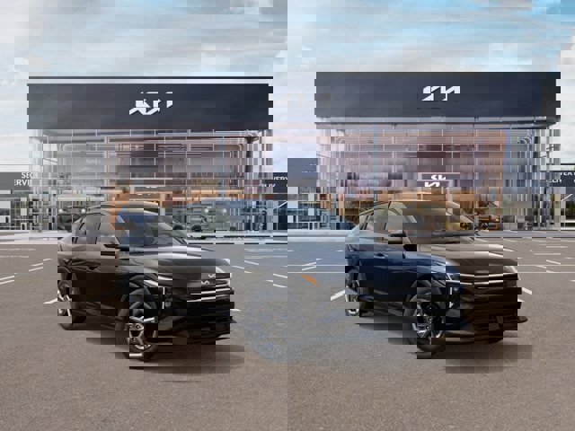 New 2026 Kia K4 LXS FWD image 8