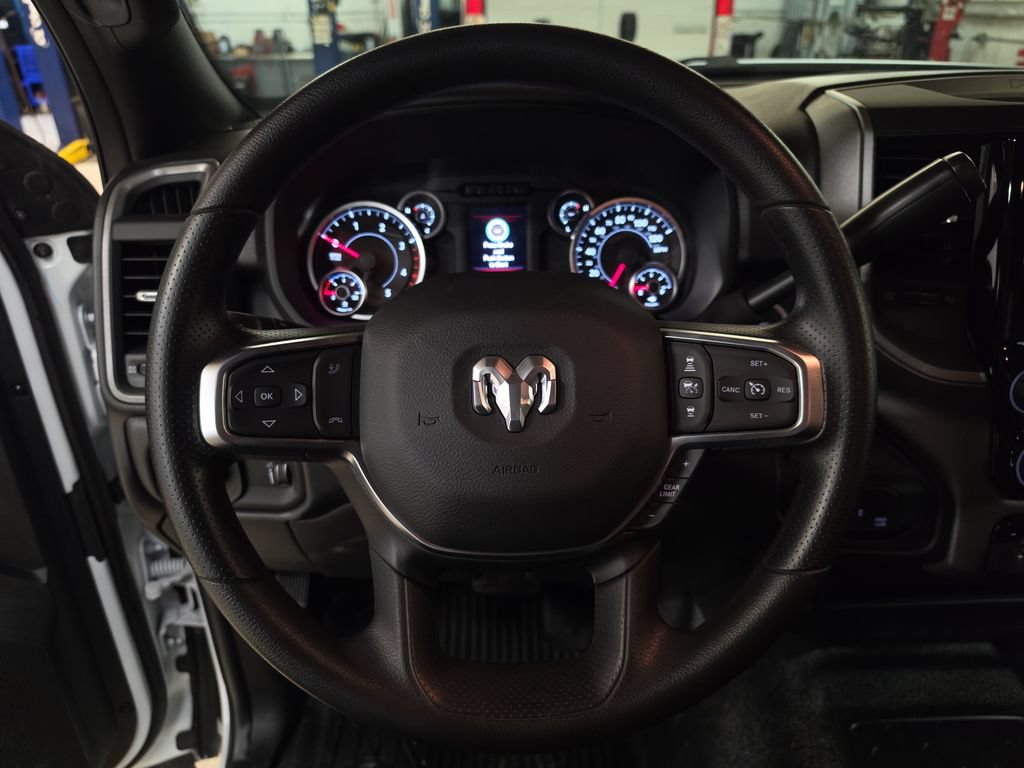 New 2026 RAM 5500 Tradesman AWD/4WD image 19
