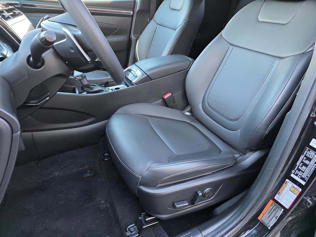 Used 2024 Hyundai Santa Cruz Night image 18