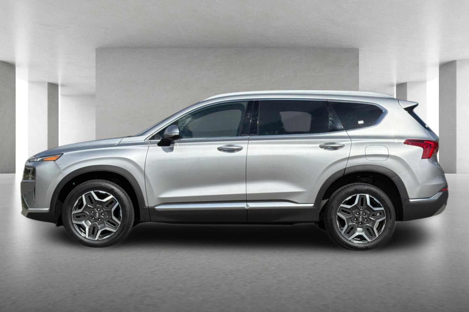 Used 2023 Hyundai Santa Fe Limited AWD/4WD image 7