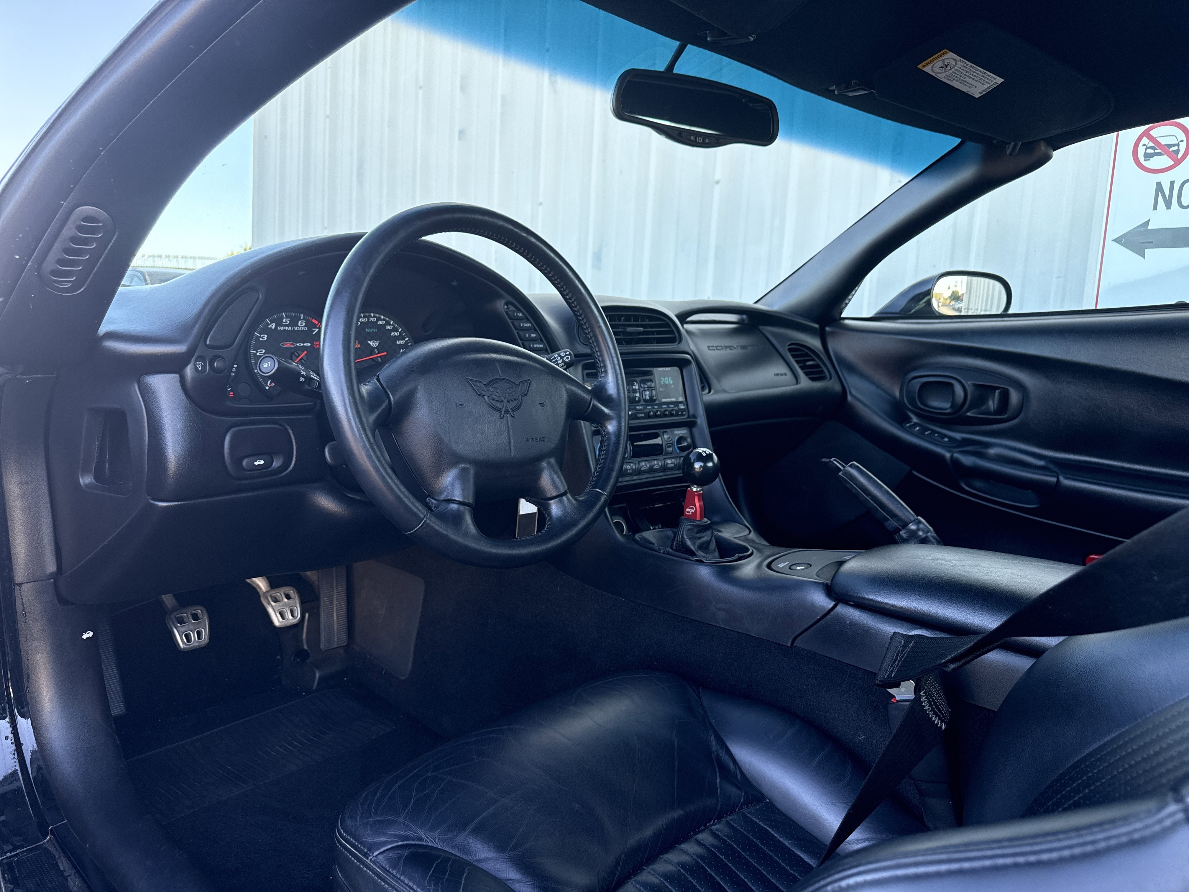 Used 2001 Chevrolet Corvette Z06 w/ Memory Pkg image 24