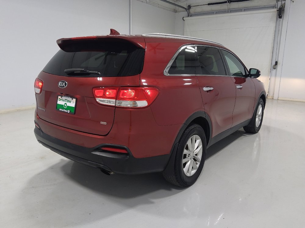 Used 2016 Kia Sorento LX w/ LX Convenience Package image 9