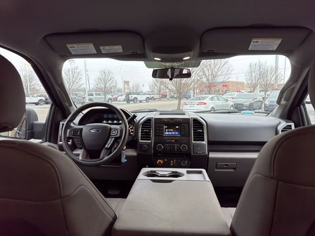 Used 2016 Ford F150 XLT image 15