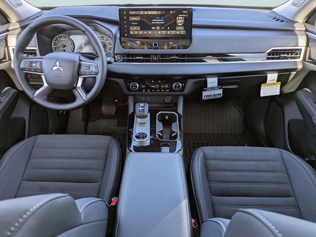New 2026 Mitsubishi Outlander Trail Edition image 17