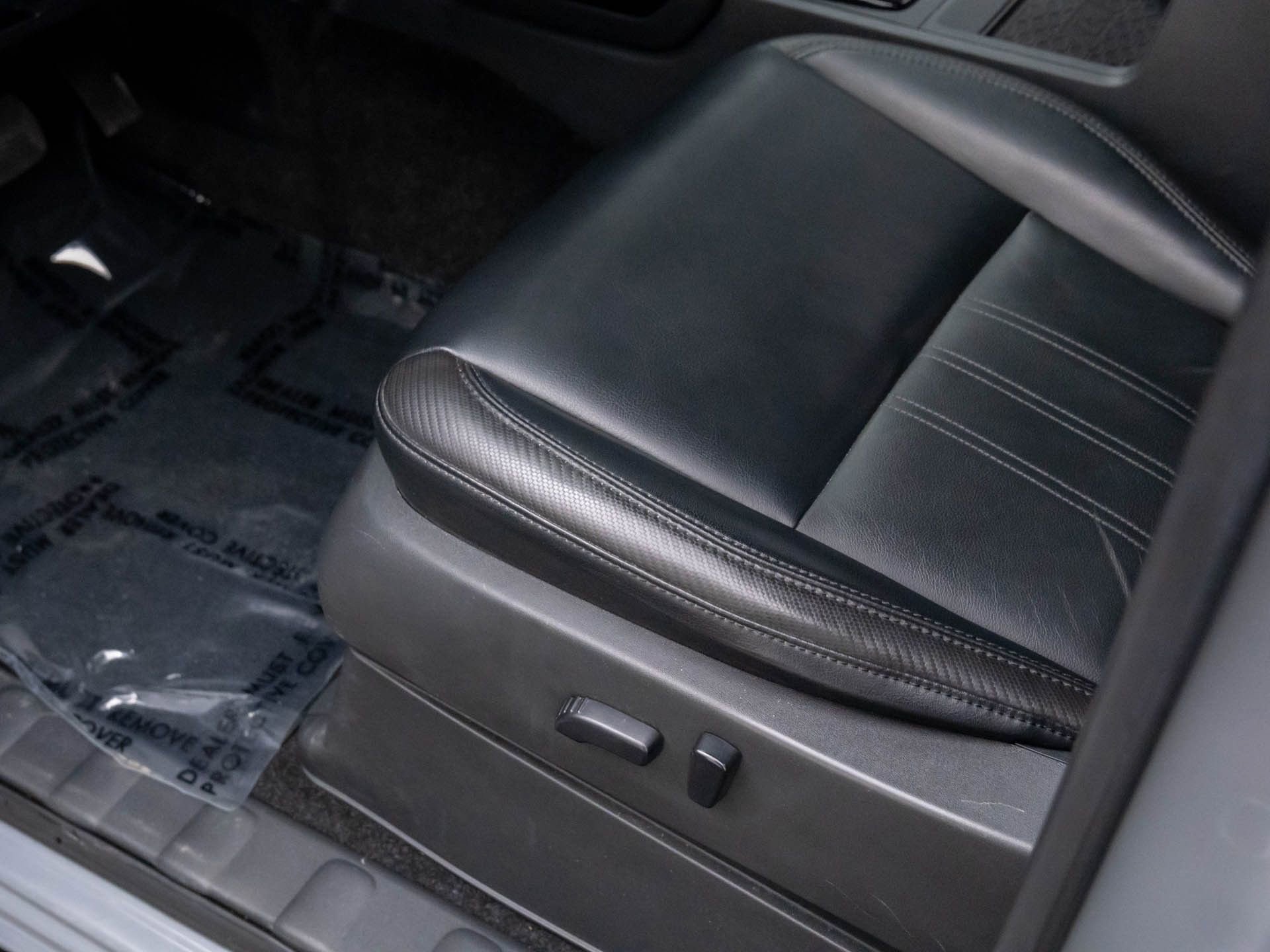 Used 2022 Nissan Frontier PRO-4X w/ Pro-4X Premium Package image 16