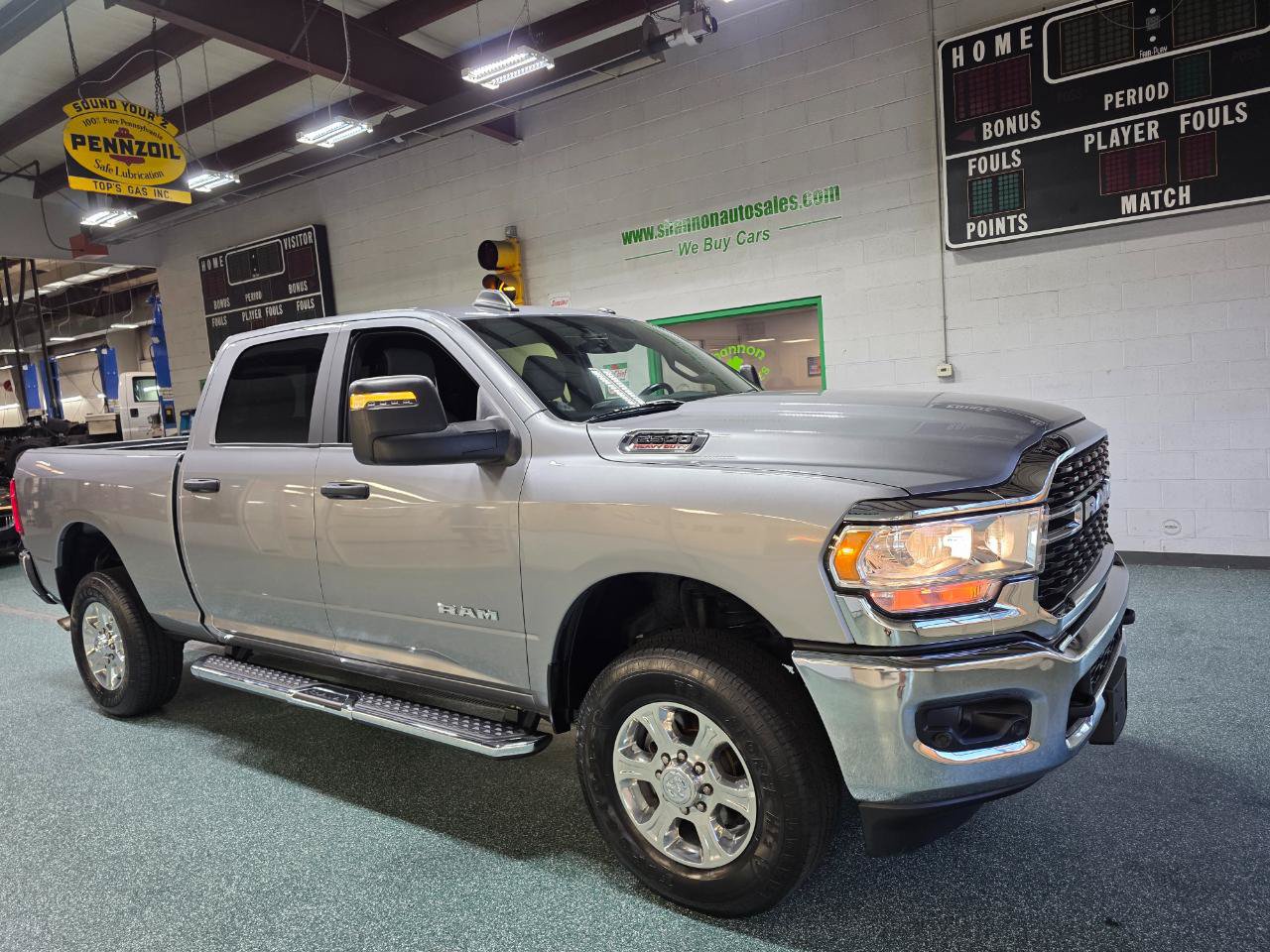 Used 2024 RAM 2500 Big Horn w/ Level 2 Equipment Group AWD/4WD image 4