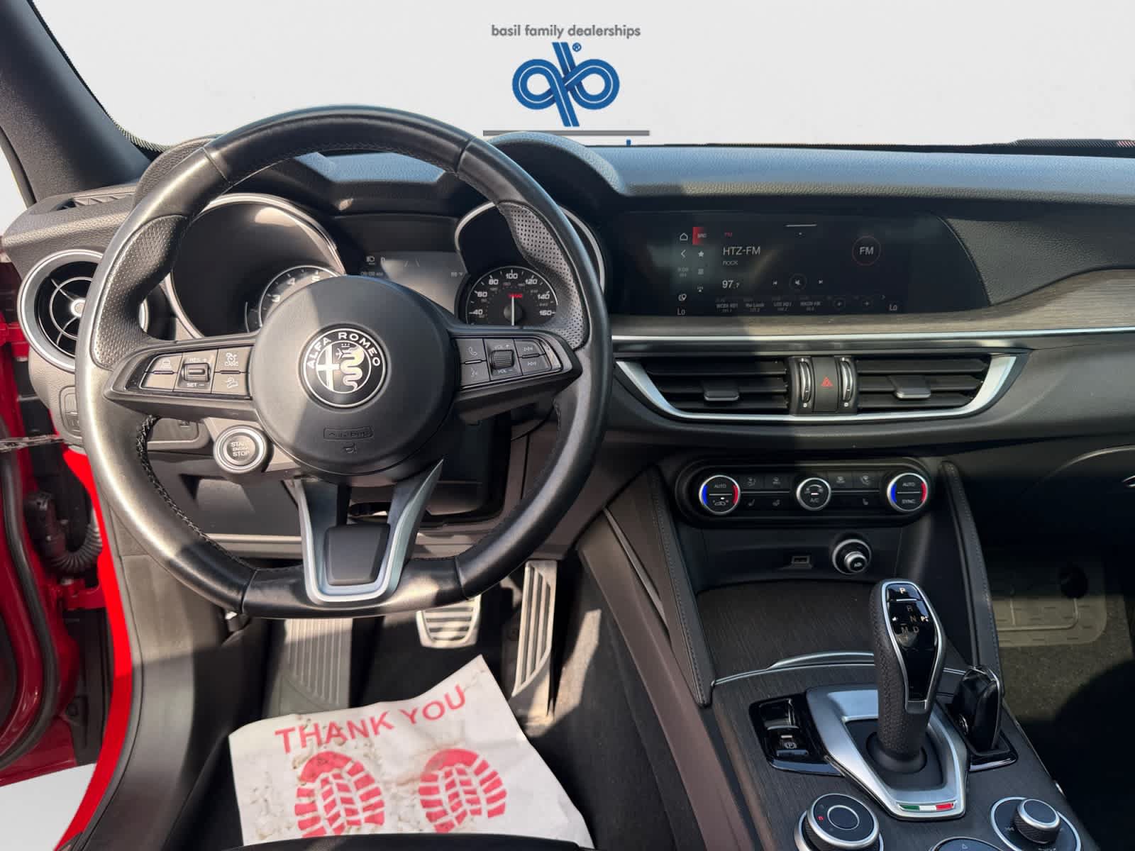 Used 2022 Alfa Romeo Stelvio Ti AWD/4WD image 13